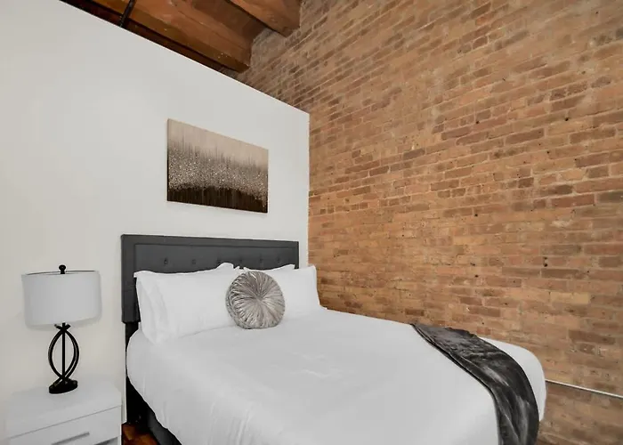 River North Rooftop With In And Out Parking 1 Appartamento *